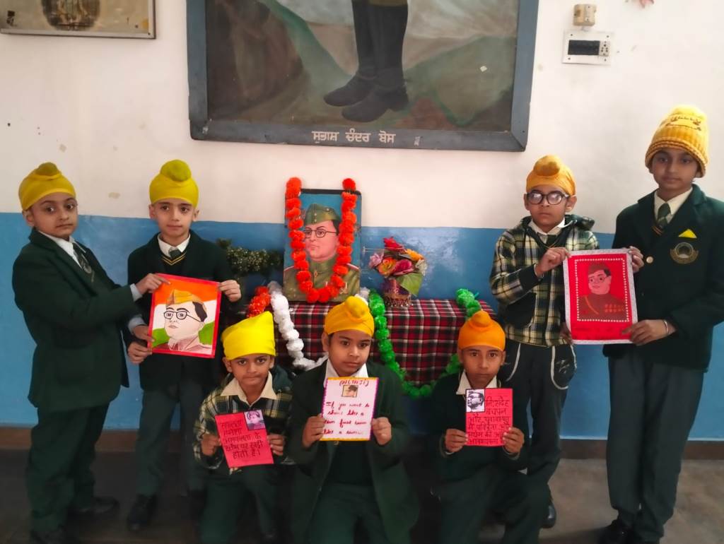 ਕ੍ਰਾਂਤੀਕਾਰੀ ਯੋਧੇ ਸੁਭਾਸ਼ ਚੰਦਰ ਬੋਸ ਨੂੰ ਗ੍ਰੀਨ ਵੈਲ ਸਕੂਲ ਵਲੋਂ ਯਾਦ ਕੀਤਾ